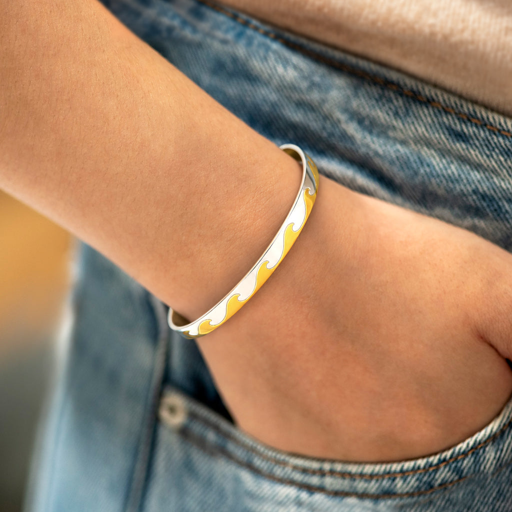 Best Bitches Through Waves of Life Together – Waves Minimalist Bangle