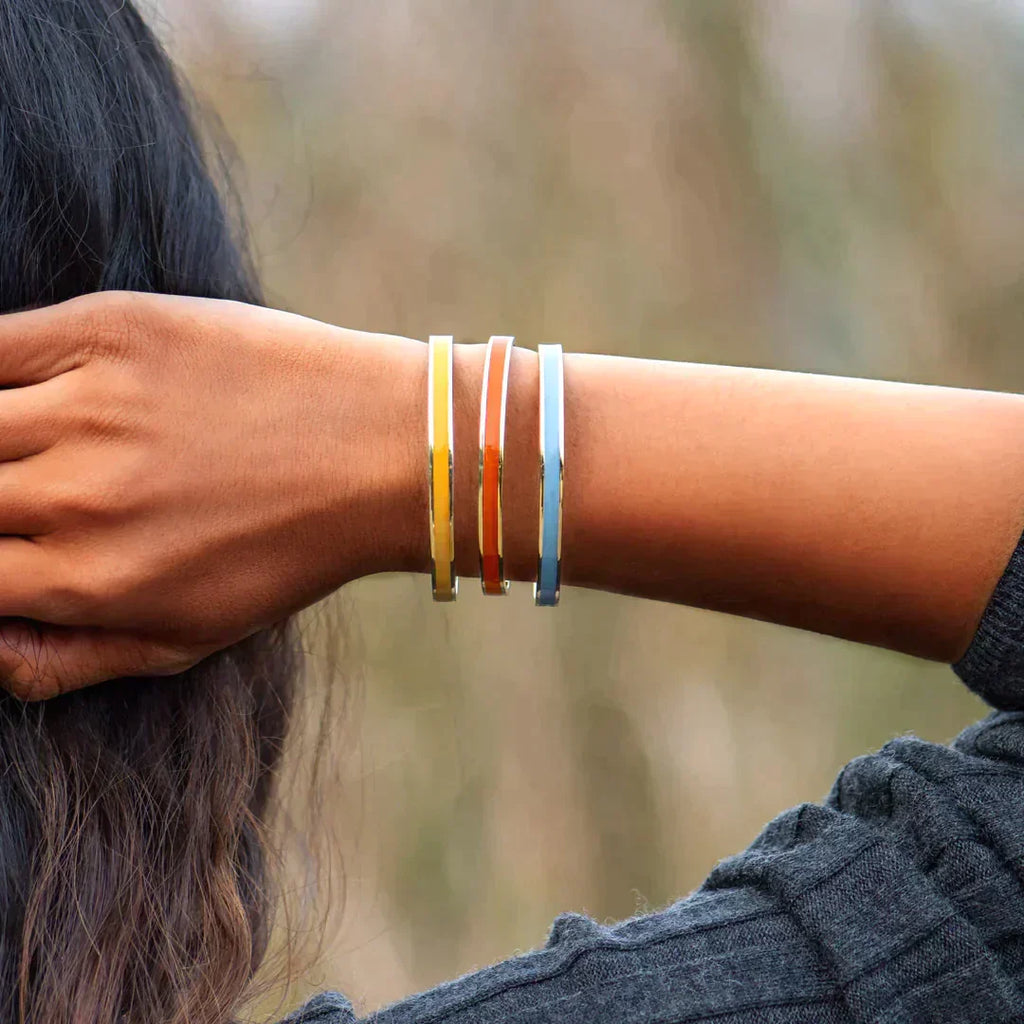 Color Bangle
