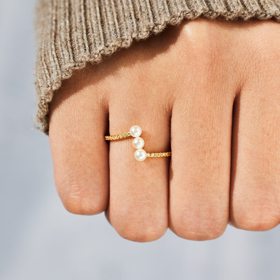 Triple Pearl Ring